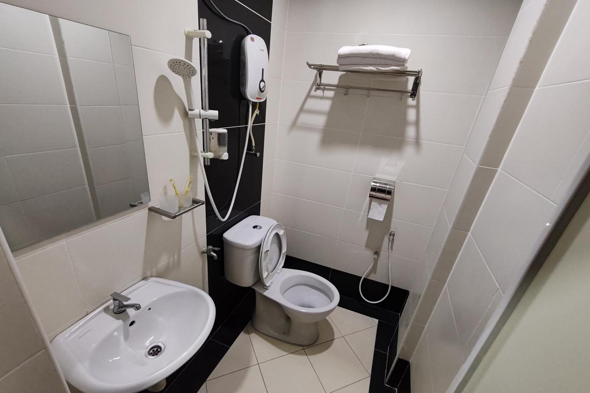Hotel Sri Puchong Dış mekan fotoğraf