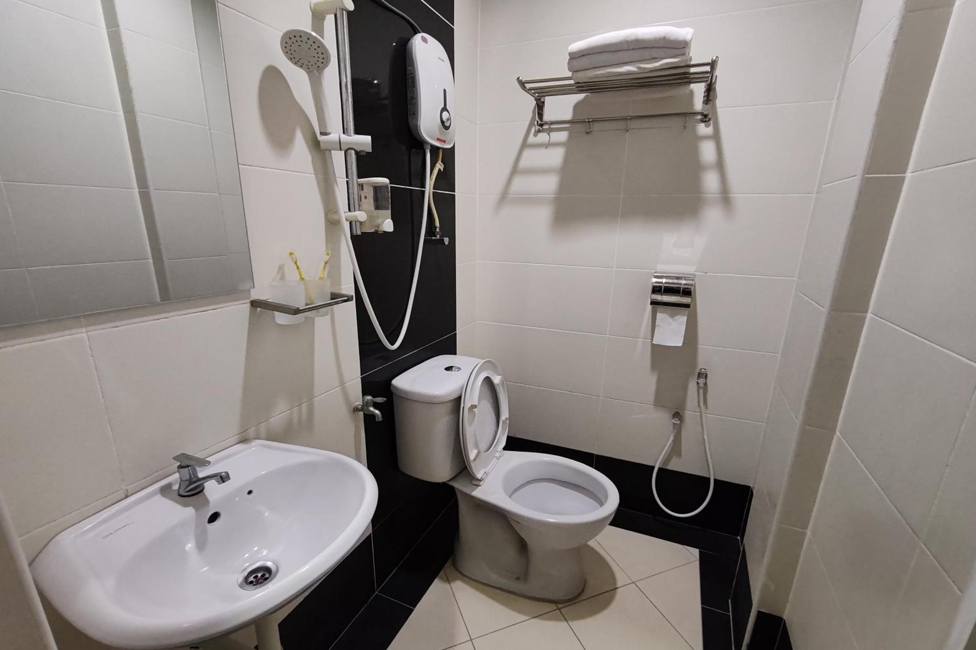 Hotel Sri Puchong Dış mekan fotoğraf