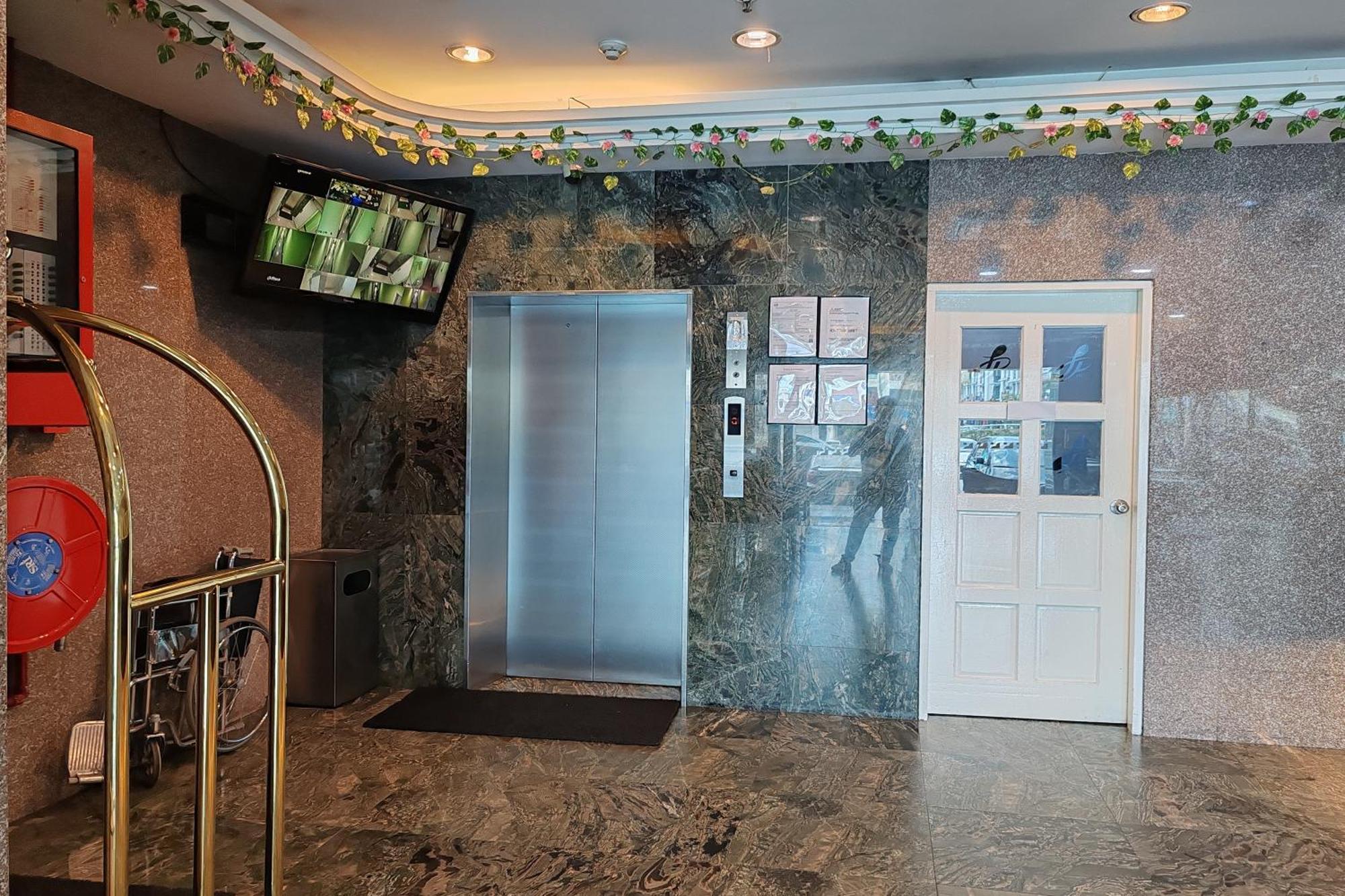 Hotel Sri Puchong Dış mekan fotoğraf